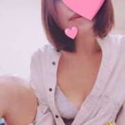 ヒメ日記 2026/04/25 00:28 投稿 友利みと 麗しいマダム