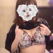 ゆら 今年のうちにね♡ AZURE（アジュール）