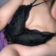 大野まゆみ 甘い時間🍷 断りきれない美人マッサージ嬢たち