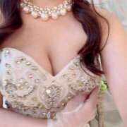 りおな 🦢🪽🤍🫧 SOPHIA（ソフィア）