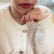 和(なぎ) 🌱ねぇ？聞いてーーー エクレア上野御徒町　天然貴姉乳舐手淫店