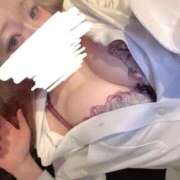 みゆ 美乳美白EcupBody！ しゅっきん✨ ウエスト・コム