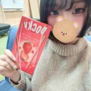 モモ 🩷ありがとうございます🩷 Aroma De Pari（アロマ・デ・パリ）