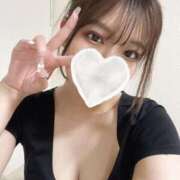 みお 久々に出勤します🍒 部活（ぶかつ）