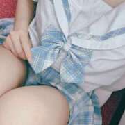 ヒメ日記 2025/08/01 23:58 投稿 ☆あむ☆ 学校帰りの妹に手コキしてもらった件 谷九