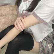 ヒメ日記 2025/08/09 09:32 投稿 ☆あむ☆ 学校帰りの妹に手コキしてもらった件 谷九