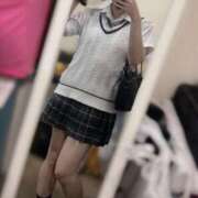 ヒメ日記 2025/08/14 09:38 投稿 ☆あむ☆ 学校帰りの妹に手コキしてもらった件 谷九