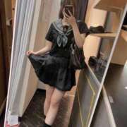 ヒメ日記 2025/08/24 17:21 投稿 ☆あむ☆ 学校帰りの妹に手コキしてもらった件 谷九