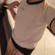 かれん 本日出勤します🙂‍↕️🤍 制服これくしょん