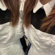 もな 萌え萌えキュン♡ 渋谷くいーんず