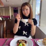 愛沢せれな ♡滅多にないよ☺️ LUXE(リュクス)