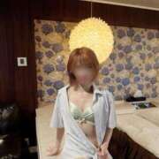 椎名ゆな お久しぶり♡ 京都プルプルエステ専門店