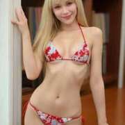 ヒメ日記 2025/10/15 14:52 投稿 パリス ブルームーン青い月