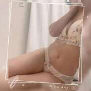 野呂みさき …… 大人のエッチなエステ