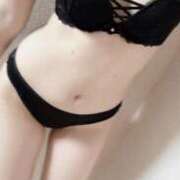 すず ︎💕︎ いきなりラブ彼女