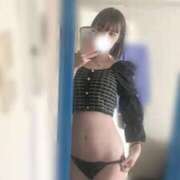 りの※感度抜群！スタイル抜群！ 上は着てるのに、下がエロいって…ずるくない？😏 即イキ淫乱倶楽部 柏店