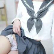 ヒメ日記 2025/11/06 13:00 投稿 まい ワレメ舐められ学院 秋葉原校