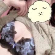 なごみ 🖤今日の下着💙 手コキガールズコレクション