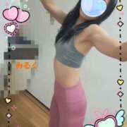 ヒメ日記 2025/12/28 09:09 投稿 みるく スポコスkunkakunka