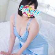 佐々木 すずか こんばんは♫ La elf（ラ・エルフ）