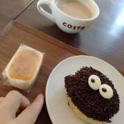 ななお カフェ☕️🌿癒し〜🩷 乱妻～みだれづま～