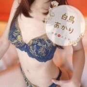 白鳥あかり あなたの〇〇スイッチをON❤ 池袋㊙エステ～フル勃起～