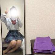 めい 雨すごいねー、🥲 プレミアム(福原)