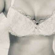 ヒメ日記 2025/11/10 16:51 投稿 ほたる プールサイド