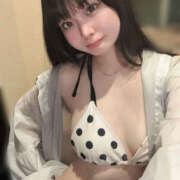 らな 次回出勤日‼︎🎀 New Sky