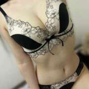 てら おっぱいに顔埋めたいって思ってるでしょ？ ミセス ファースト -お姉さん・若妻専門店-