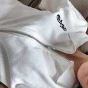 しおり 1人じゃ寂しい😢 E+アイドルスクール船橋店