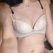 ヒメ日記 2025/08/24 22:07 投稿 ひらり★初心で純心ロリカワ系★ S級素人清楚系デリヘル chloe