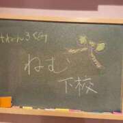 ヒメ日記 2025/10/10 22:11 投稿 ねむ☆胸を打ち抜くずっきゅん笑顔 妹系イメージSOAP萌えフードル学園 大宮本校