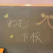 ヒメ日記 2025/10/20 00:11 投稿 ねむ☆胸を打ち抜くずっきゅん笑顔 妹系イメージSOAP萌えフードル学園 大宮本校