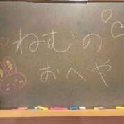 ヒメ日記 2025/12/10 15:02 投稿 ねむ☆胸を打ち抜くずっきゅん笑顔 妹系イメージSOAP萌えフードル学園 大宮本校