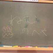 ヒメ日記 2026/02/06 21:41 投稿 ねむ☆胸を打ち抜くずっきゅん笑顔 妹系イメージSOAP萌えフードル学園 大宮本校