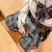 ヒメ日記 2026/07/29 09:32 投稿 ねむ☆胸を打ち抜くずっきゅん笑顔 妹系イメージSOAP萌えフードル学園 大宮本校