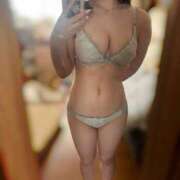 なつ ♥ Tバックエステ 池袋店