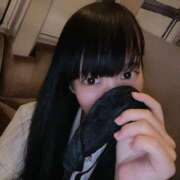 のあ(黒髪清楚ロリ) (･ω･ = ･ω･)🤍 学園天国