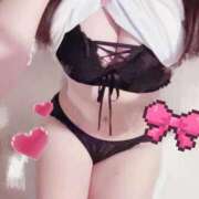 篠宮　あまね 発散🎤♩ 現役ナースが精液採取に伺います 梅田店