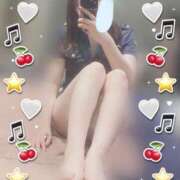 つき やっぱり〇〇(◞ ̫◟)🎶 シルクハット