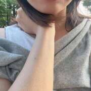 伊鈴(いすず) 今日もhappy♡ 人妻出逢い会 百合の園 山の手本店