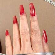 村上ゆき穂 昨日ネイルに💅 五十路マダム 博多店