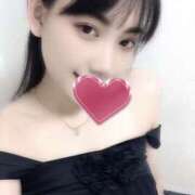 びわ 出勤しましたぁ🥰 私のブラジャーどこいった？