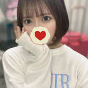 あや キスは幸せな気分になりますね 副業・学生専門 今時女子は隠れヤリマン