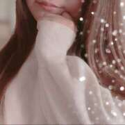 新人ひなの 雪だるまとチョコと、ひなの出勤日 人妻の秘密船橋店