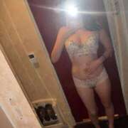 ヒメ日記 2025/10/21 00:47 投稿 ゆいな ノーブラで誘惑する奥さん谷九・日本橋