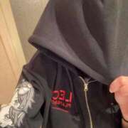 ヒメ日記 2025/12/25 01:35 投稿 ゆいな ノーブラで誘惑する奥さん谷九・日本橋