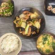 ヒメ日記 2025/12/02 10:55 投稿 しの ノーブラで誘惑する奥さん谷九・日本橋