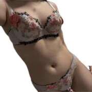 ヒメ日記 2025/11/18 13:00 投稿 こずえ ノーブラで誘惑する奥さん谷九・日本橋